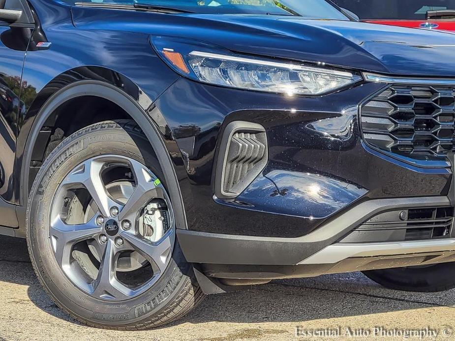 new 2025 Ford Escape car, priced at $31,985