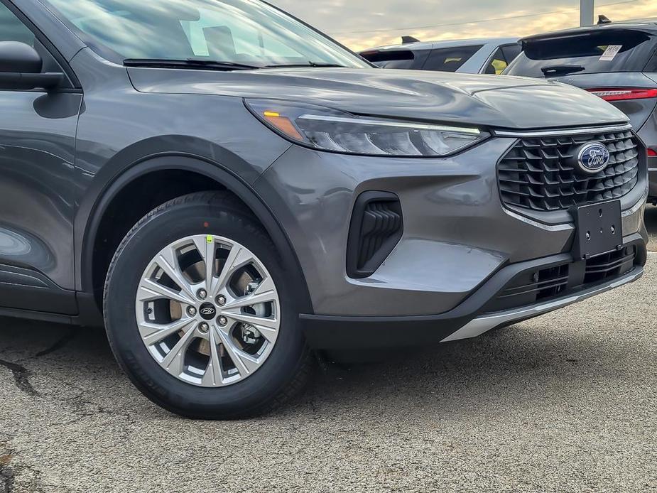 new 2025 Ford Escape car, priced at $29,131