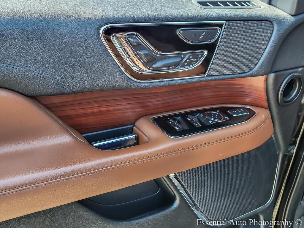 used 2022 Lincoln Navigator L car