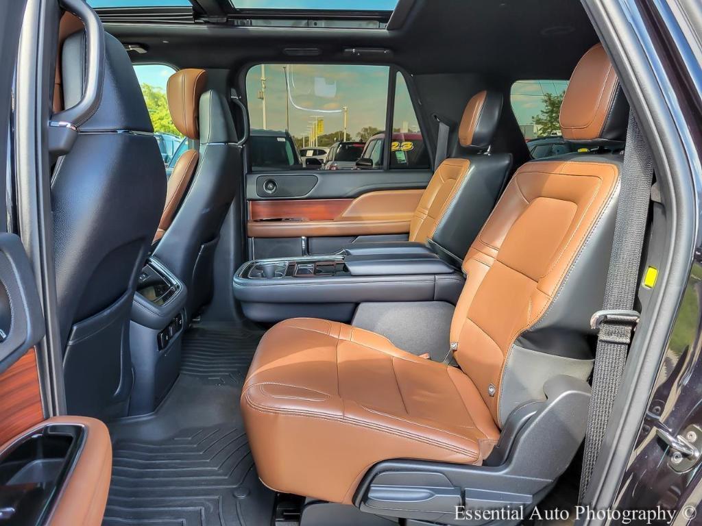 used 2022 Lincoln Navigator L car