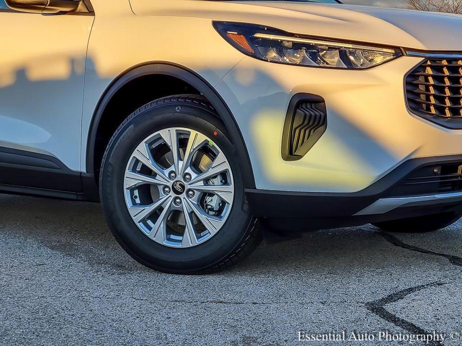 new 2025 Ford Escape car, priced at $26,646