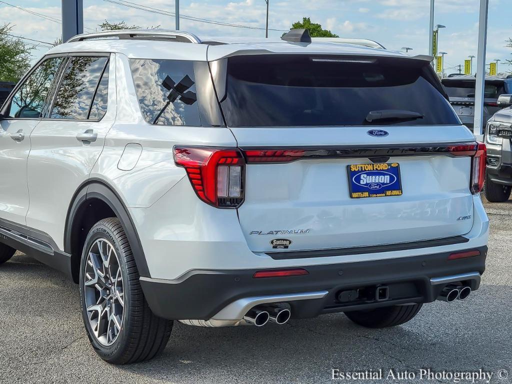 new 2025 Ford Explorer car, priced at $58,005