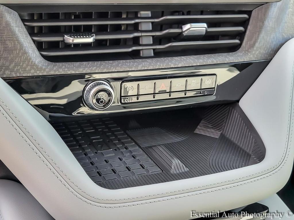 new 2025 Ford Explorer car, priced at $58,005