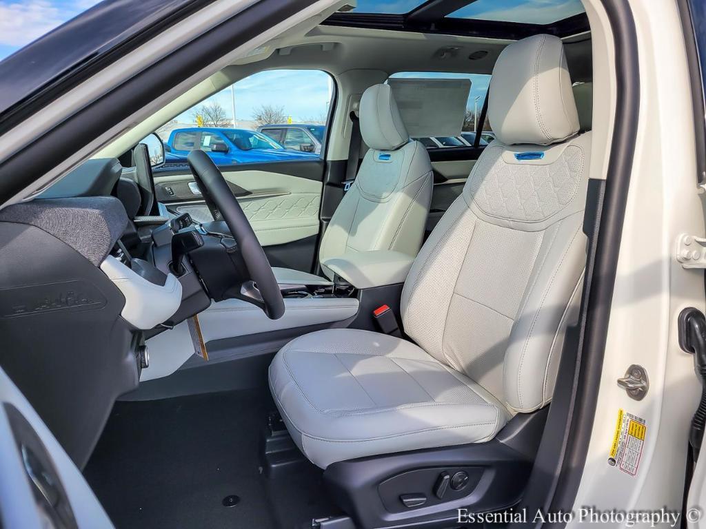 new 2025 Ford Explorer car, priced at $58,005