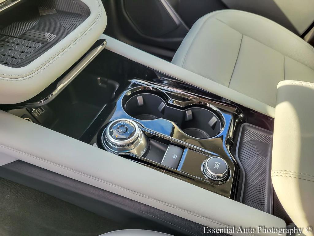 new 2025 Ford Explorer car, priced at $58,005