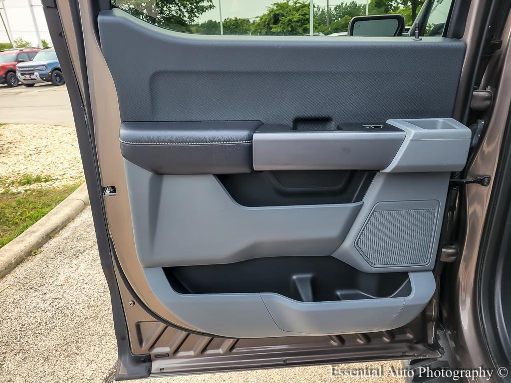 used 2021 Ford F-150 car, priced at $32,995