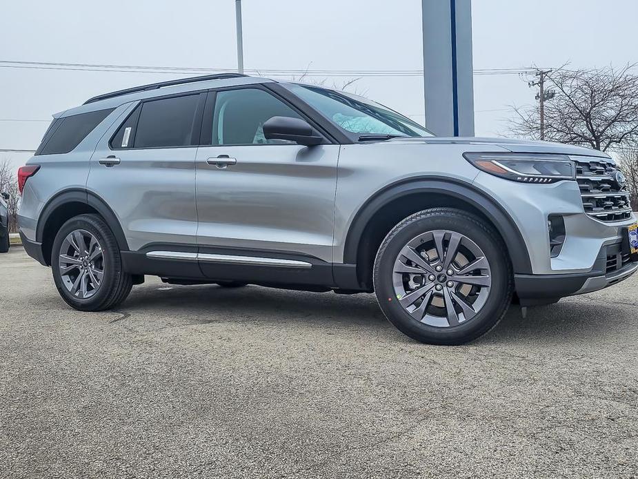 new 2025 Ford Explorer car, priced at $43,528