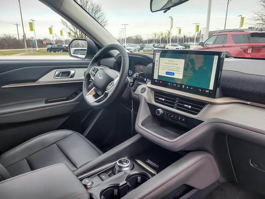 new 2025 Ford Explorer car, priced at $43,528