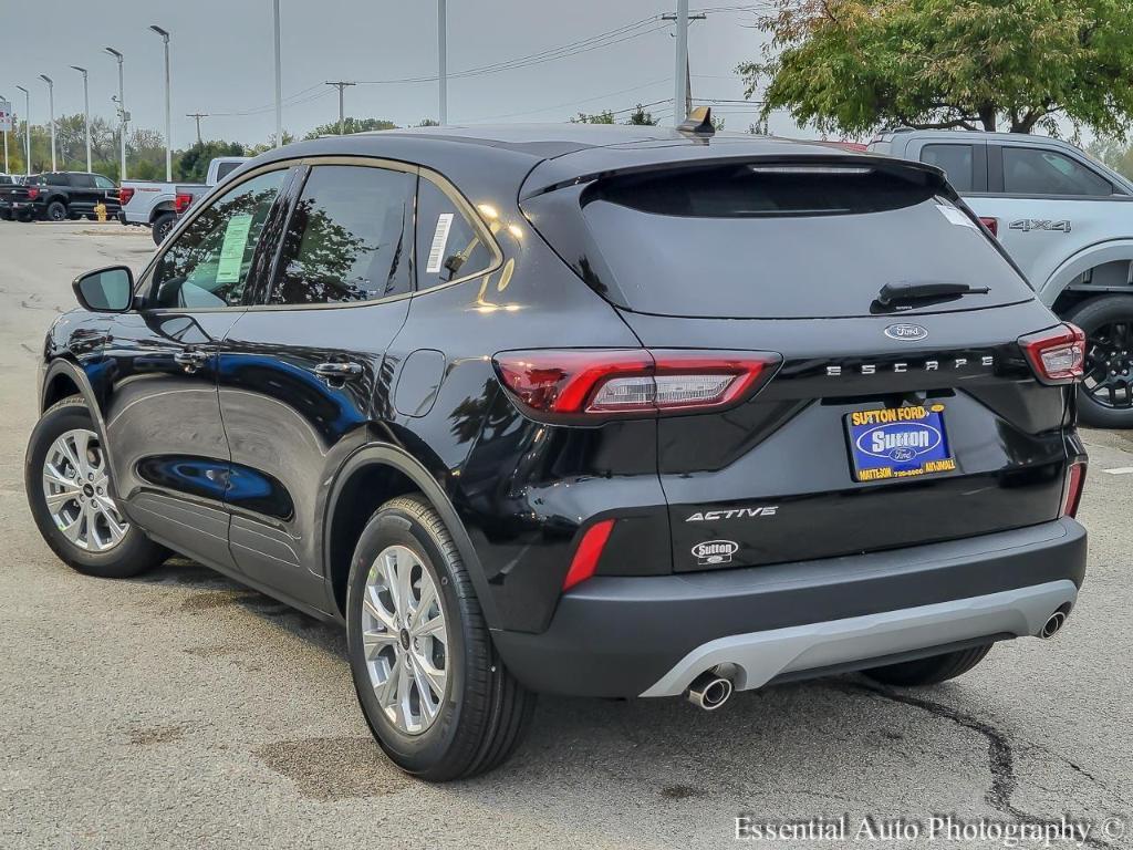 new 2026 Ford Escape car, priced at $28,649