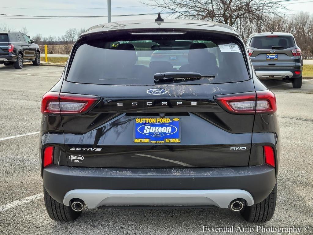 new 2025 Ford Escape car, priced at $29,885
