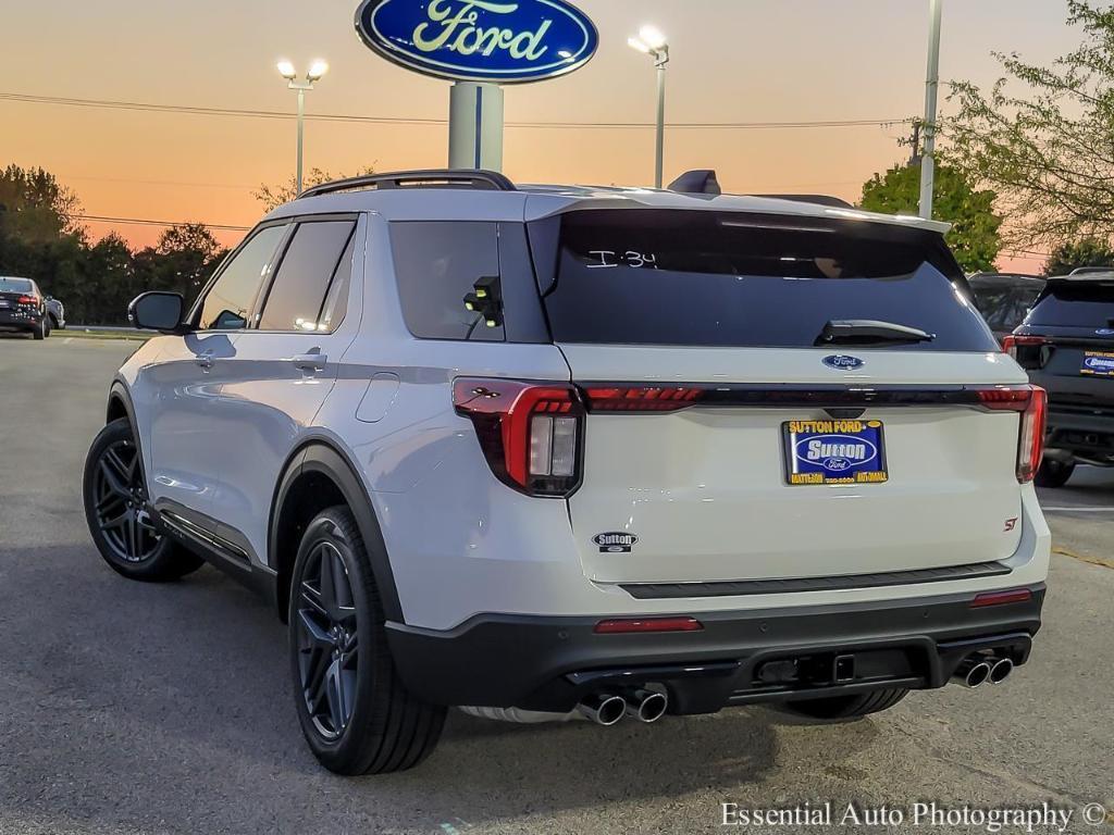 new 2025 Ford Explorer car, priced at $56,400