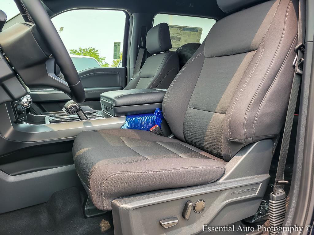 new 2025 Ford F-150 car, priced at $62,020