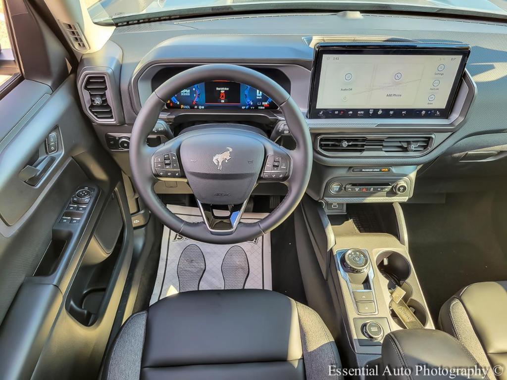 new 2025 Ford Bronco Sport car, priced at $33,357