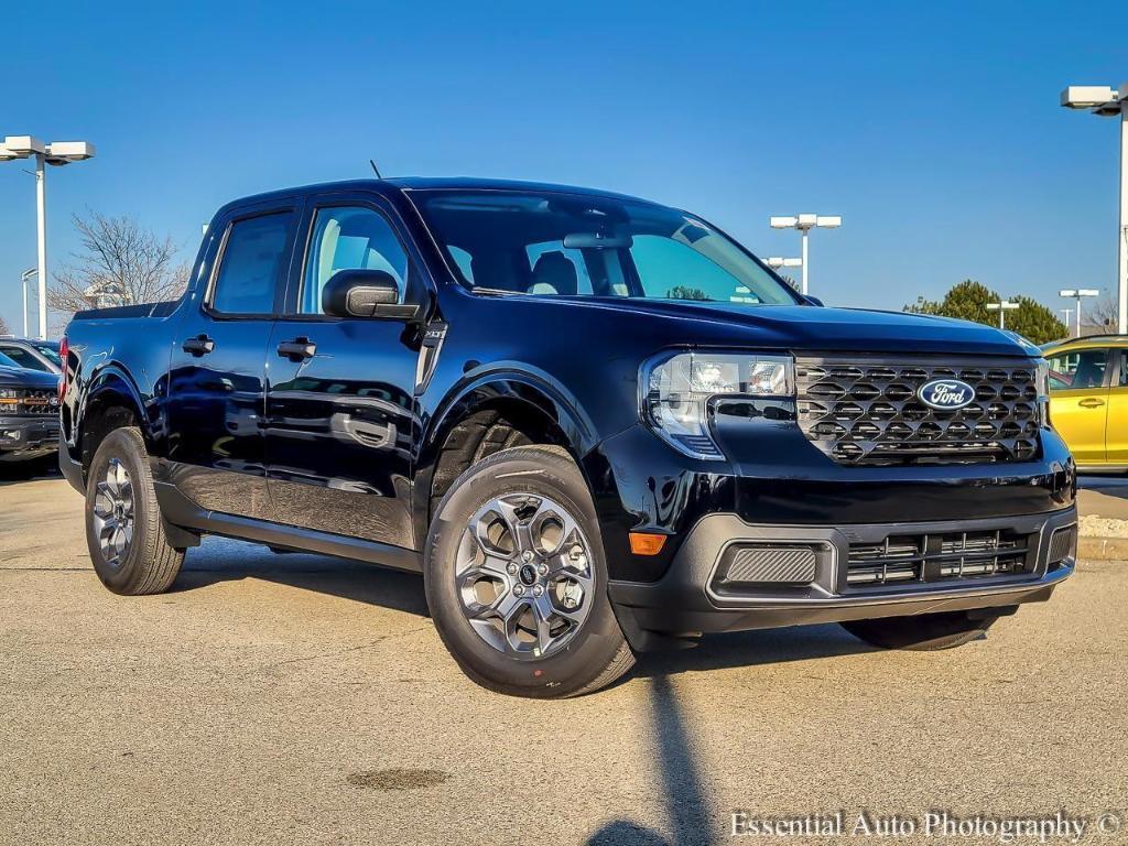 new 2025 Ford Maverick car, priced at $31,559