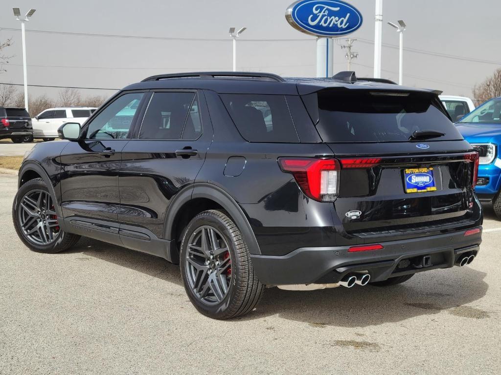 new 2025 Ford Explorer car, priced at $57,895