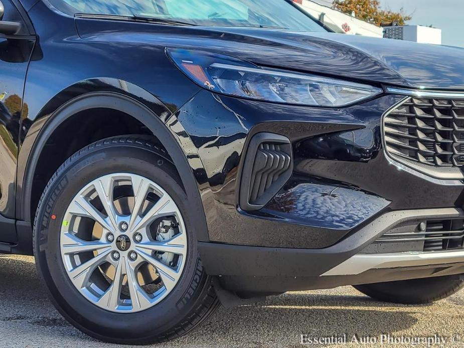 new 2025 Ford Escape car, priced at $26,646