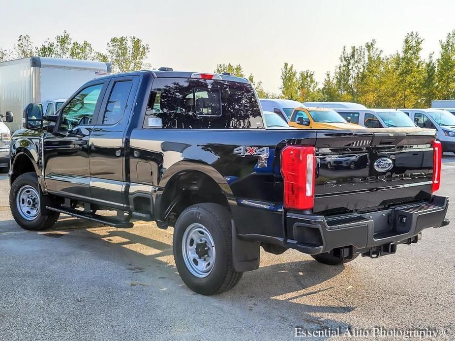 new 2024 Ford F-250 car, priced at $53,657