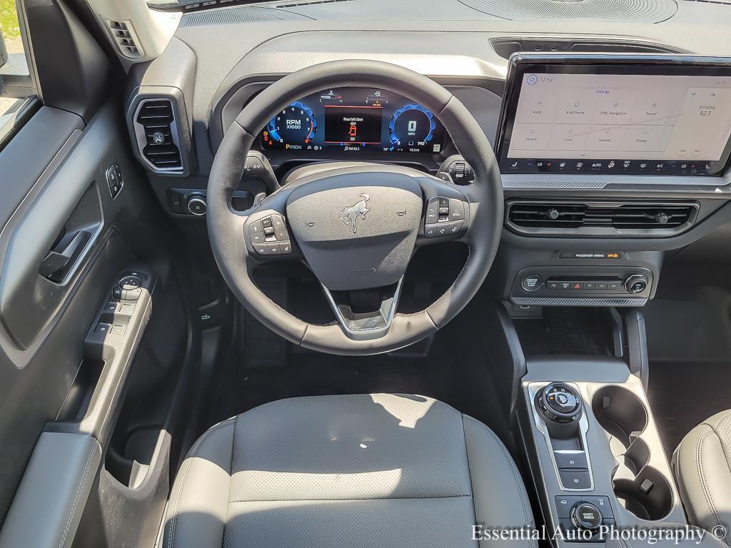 new 2025 Ford Bronco Sport car, priced at $40,995
