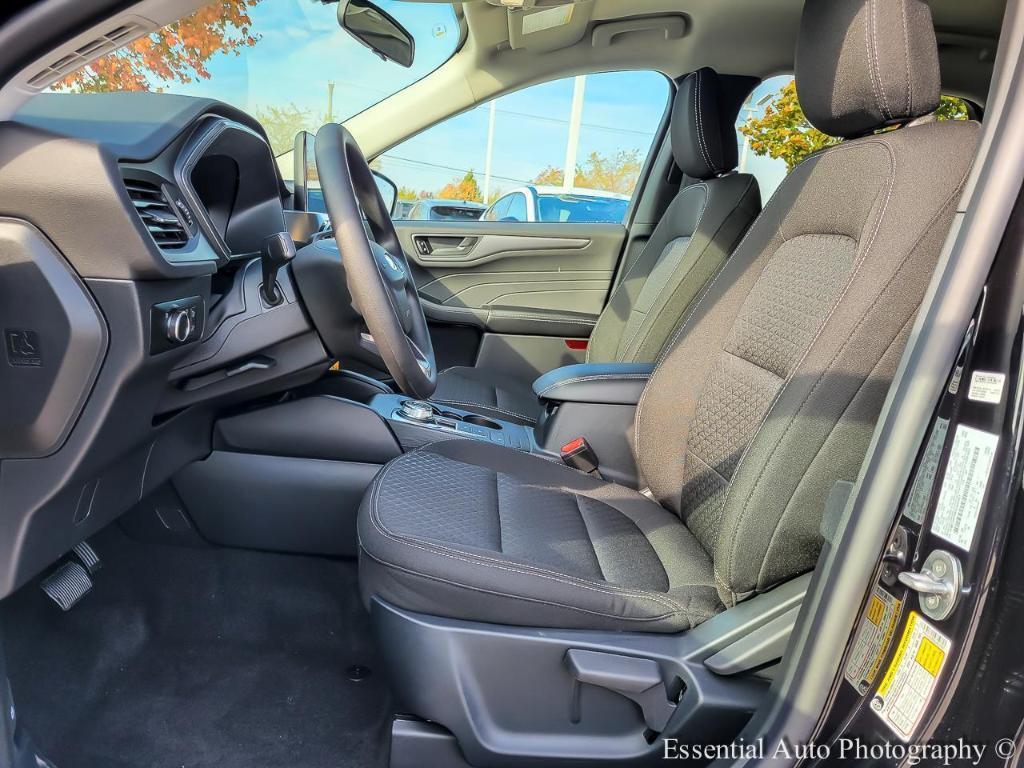 new 2025 Ford Escape car, priced at $26,276