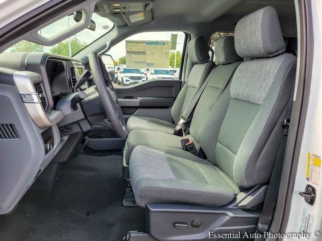 new 2025 Ford F-250 car, priced at $60,149