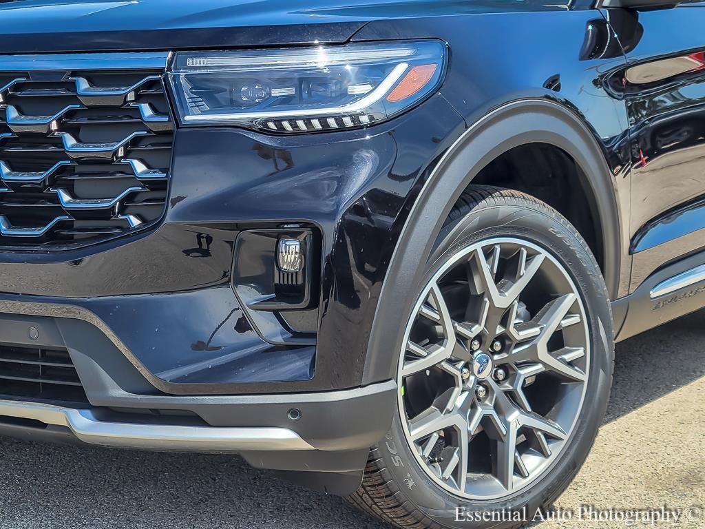 new 2025 Ford Explorer car, priced at $54,779