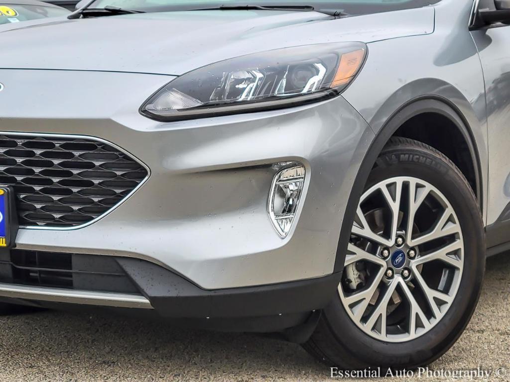 used 2022 Ford Escape car, priced at $21,995
