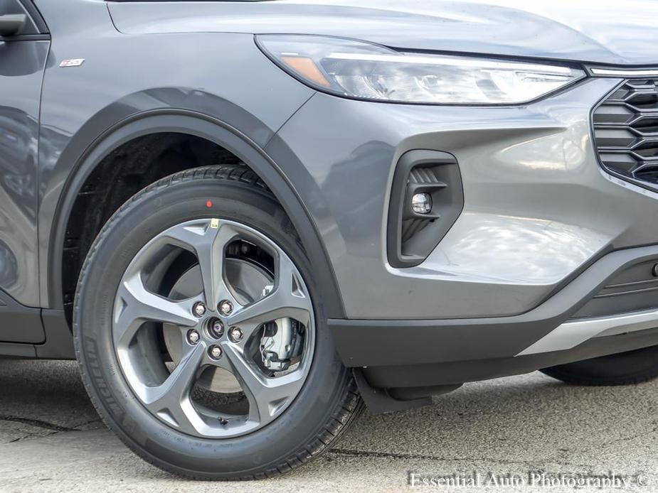 new 2025 Ford Escape car, priced at $36,660