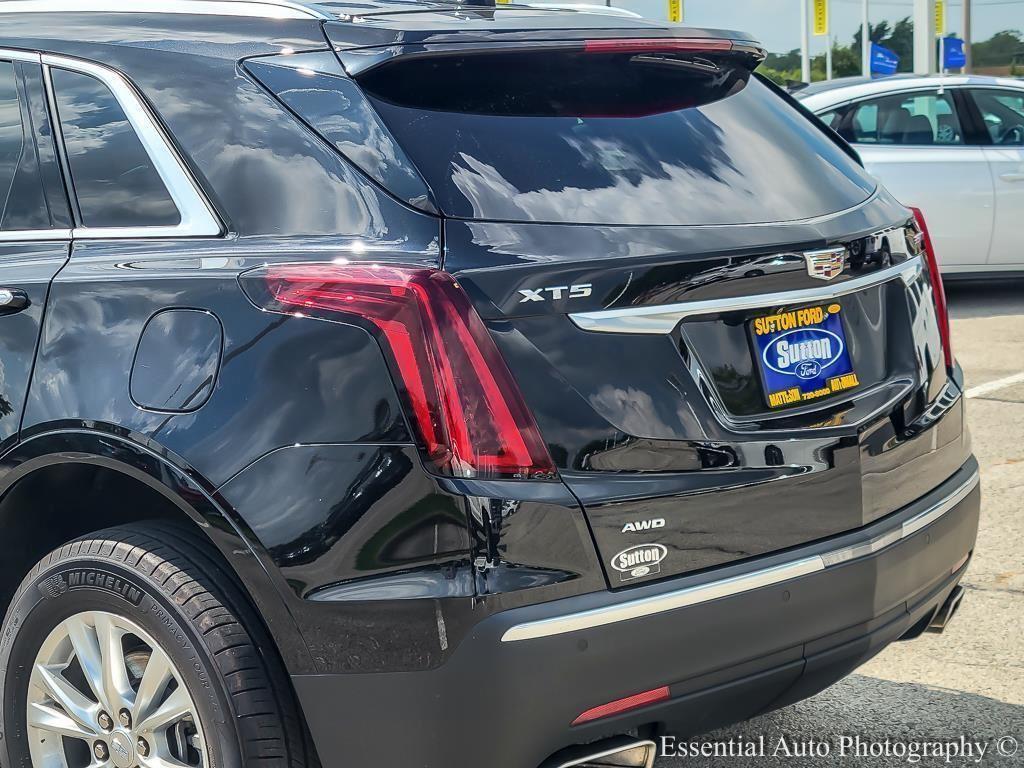 used 2024 Cadillac XT5 car, priced at $33,998