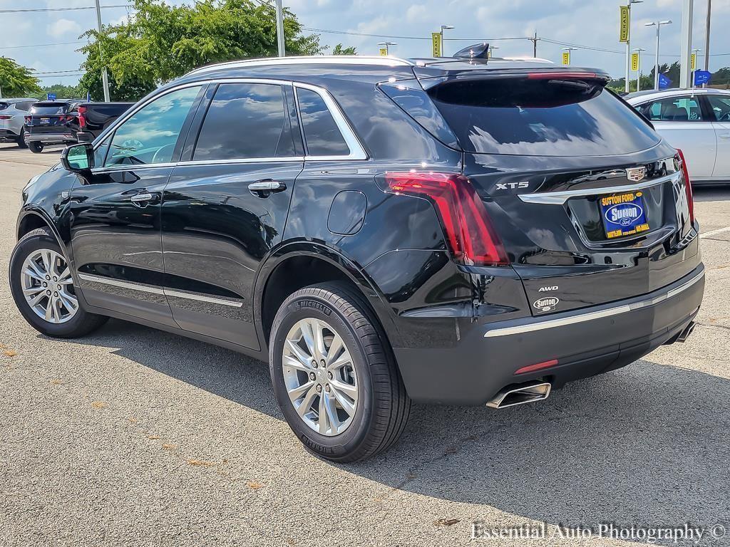 used 2024 Cadillac XT5 car, priced at $33,998