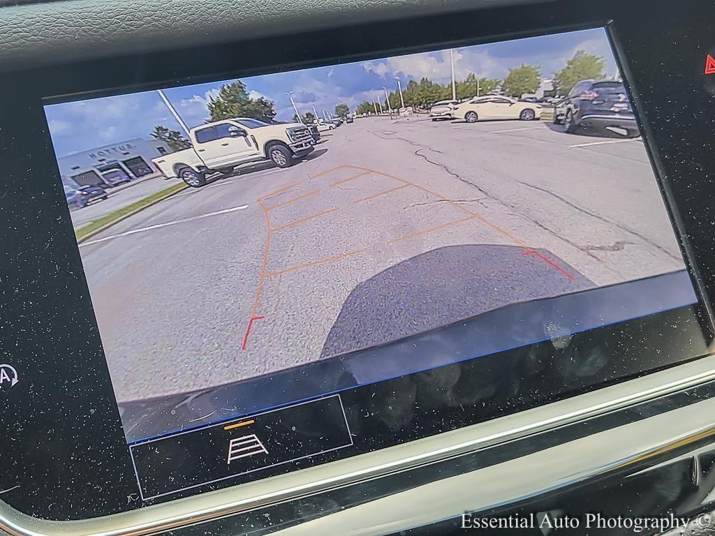used 2024 Cadillac XT5 car, priced at $33,998