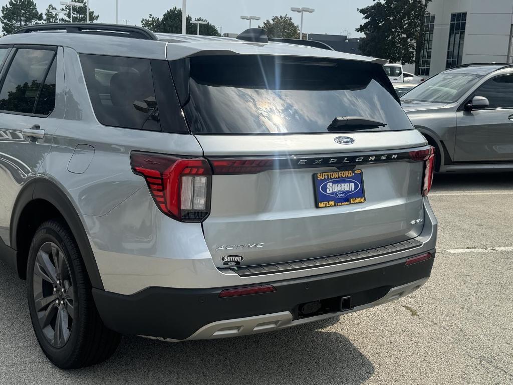 new 2025 Ford Explorer car, priced at $45,000