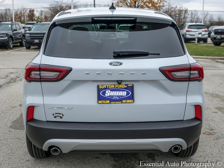 new 2025 Ford Escape car, priced at $28,136