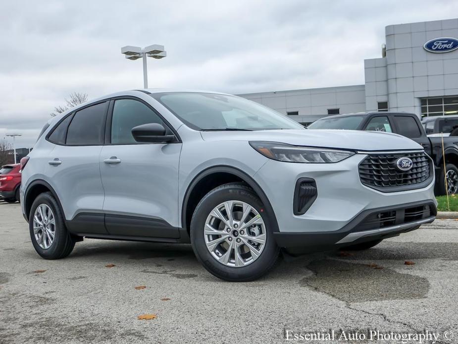 new 2025 Ford Escape car, priced at $28,136