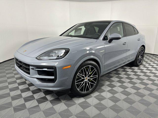 new 2025 Porsche Cayenne car, priced at $138,475
