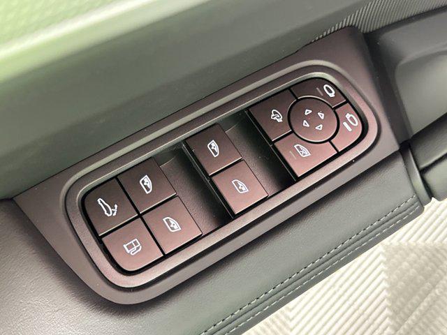 new 2025 Porsche Cayenne car, priced at $138,475