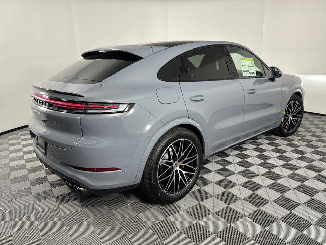 new 2025 Porsche Cayenne car, priced at $138,475