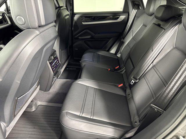 new 2025 Porsche Cayenne car, priced at $111,195