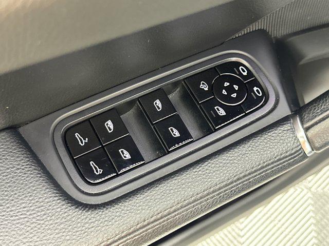 used 2021 Porsche Cayenne car, priced at $55,999