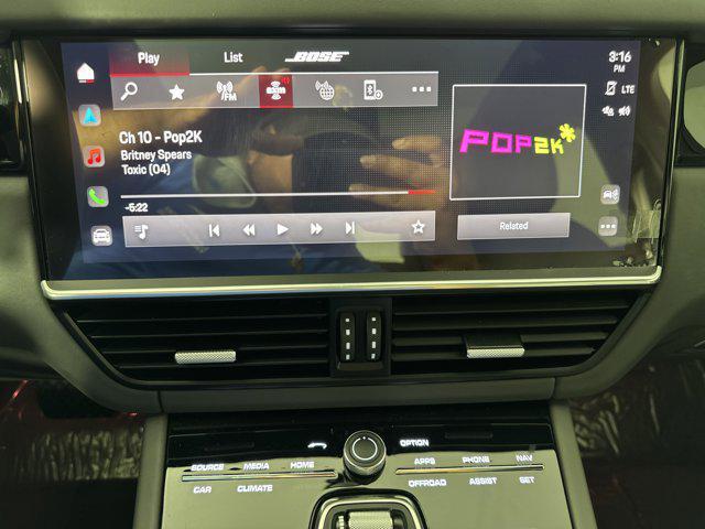 used 2022 Porsche Cayenne car, priced at $67,888