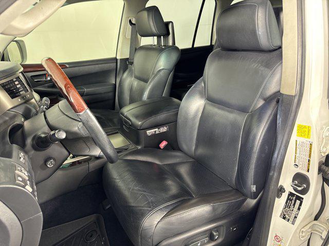 used 2014 Lexus LX 570 car, priced at $27,788