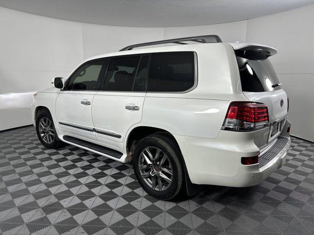 used 2014 Lexus LX 570 car, priced at $27,788