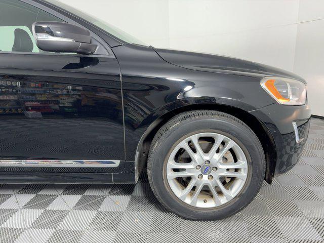 used 2015 Volvo XC60 car, priced at $12,999