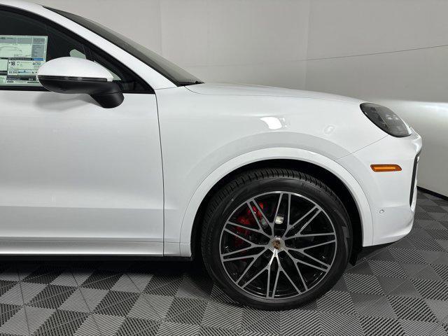 new 2025 Porsche Cayenne car, priced at $136,565