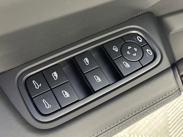 new 2025 Porsche Cayenne car, priced at $158,205