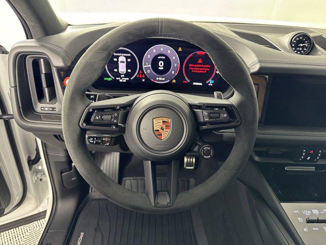new 2025 Porsche Cayenne car, priced at $158,205