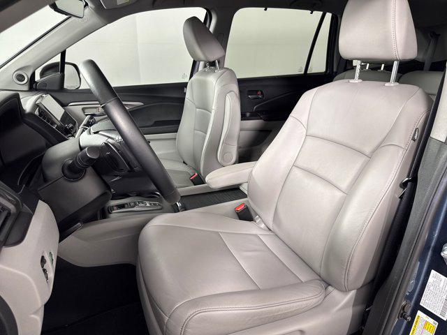 used 2021 Honda Pilot car, priced at $35,498