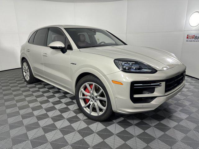 new 2025 Porsche Cayenne car, priced at $201,665