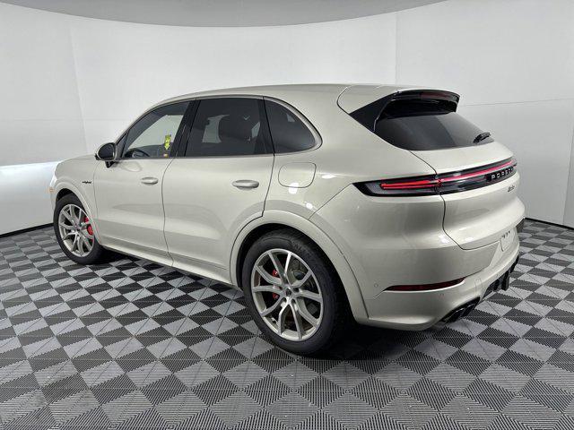 new 2025 Porsche Cayenne car, priced at $201,665