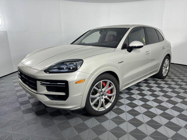 new 2025 Porsche Cayenne car, priced at $201,665