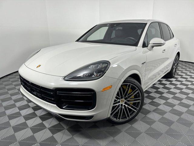 used 2020 Porsche Cayenne E-Hybrid car, priced at $112,887